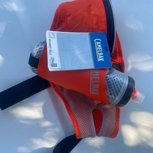 CamelBak Fanny pack w water bottle